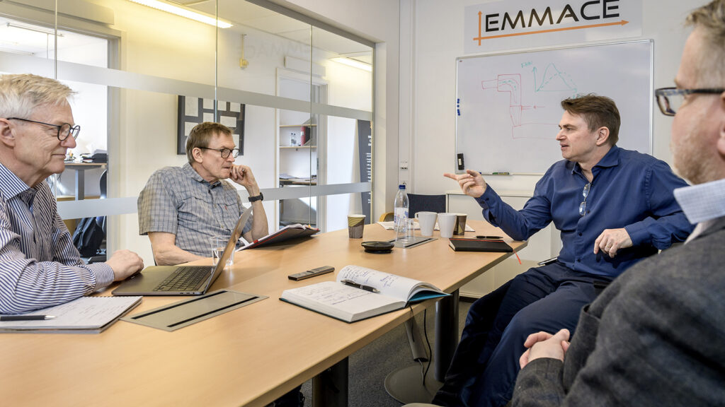 Advising Emmace skilled experts Olle Wannerberg, Kyrre Thalberg, Mårten Svensson and Per Bäckman